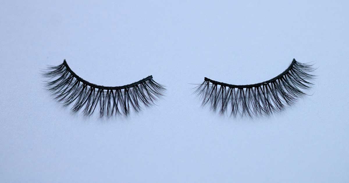 The Hidden Risks of Fake Eyelashes